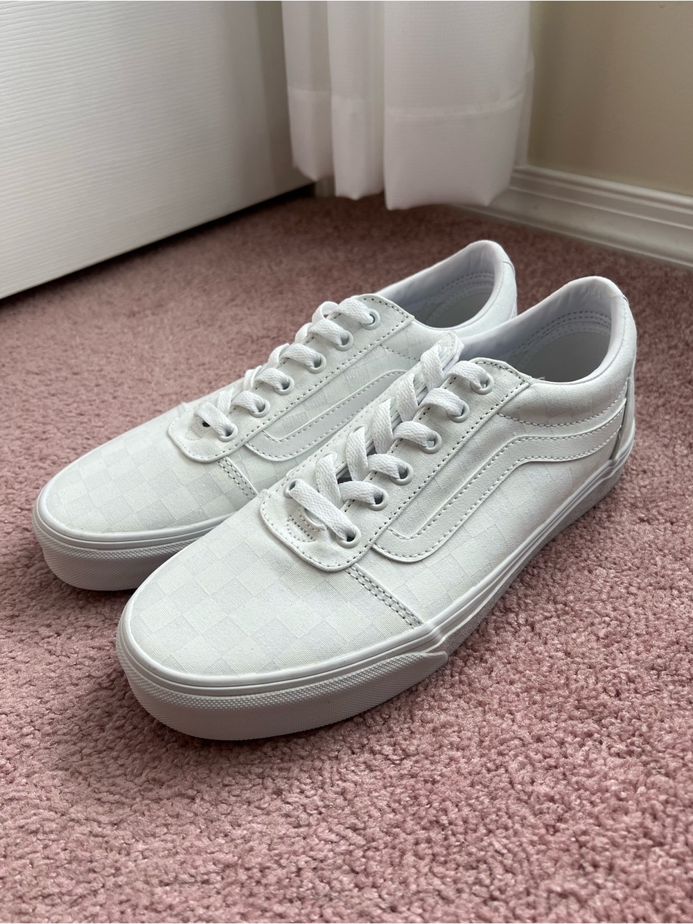 Vans White Checkerboard Old Skool Sneakers